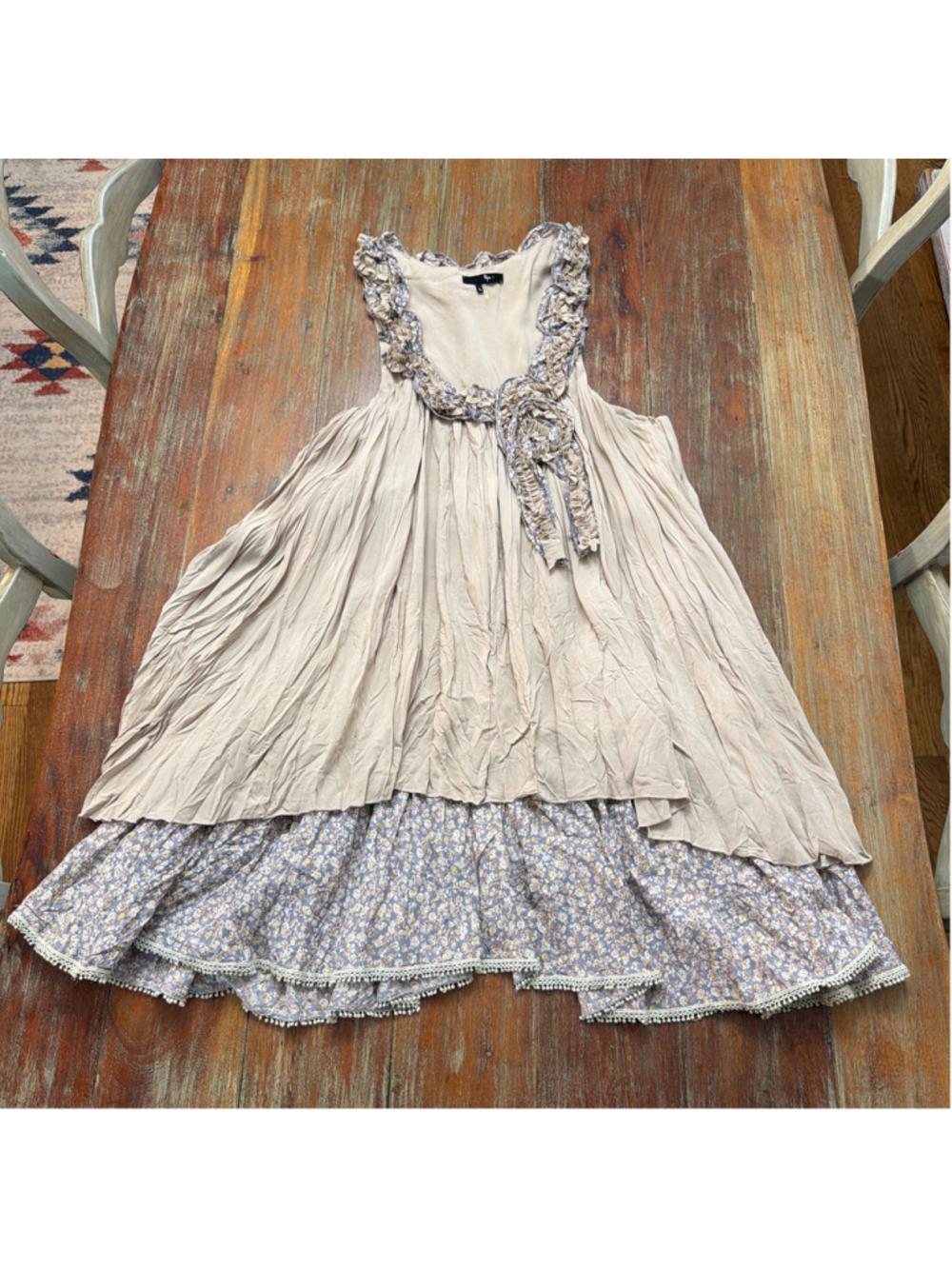 Ryu Layered Floral Crochet Trim Mini Dress Size L Beige Blue Ruffle Neck Boho